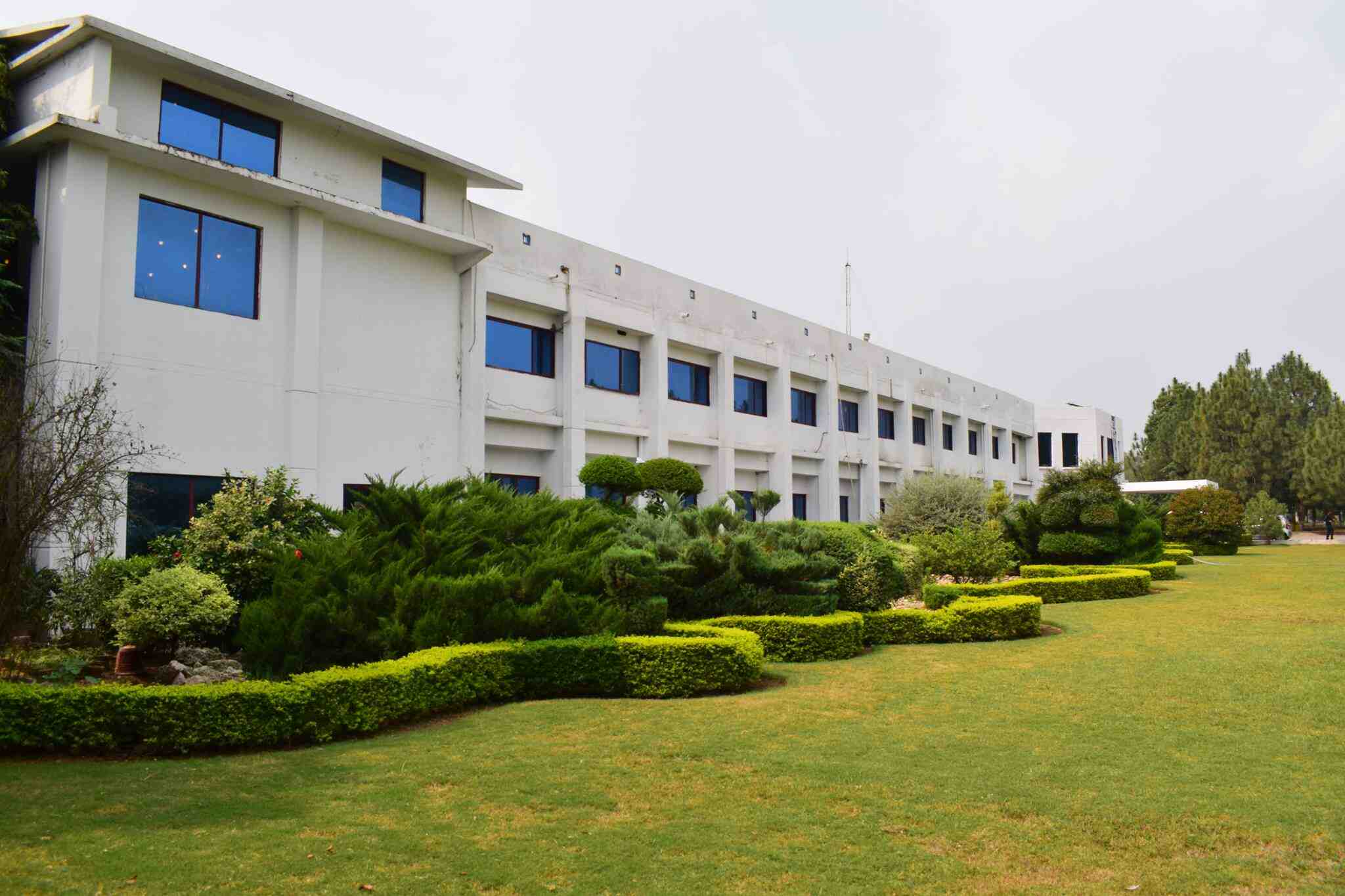 Iqra University, IU, Islamabad - studyup.pk